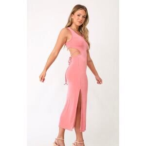 Kittenish Frosè midi dress in pink slinky knit fabric. 
Size M